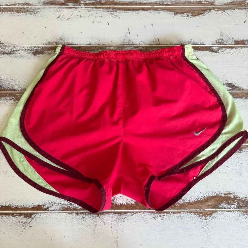 Nike dri fit running lined Women’s short size small